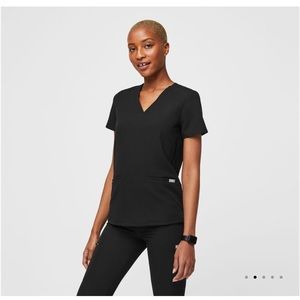 Figs Women’s Black Scrub Top